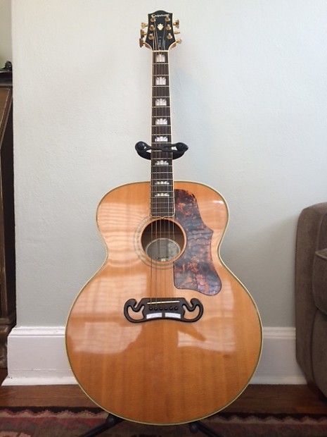 Epiphone ELITE Jumbo J 200 Blonde Brown