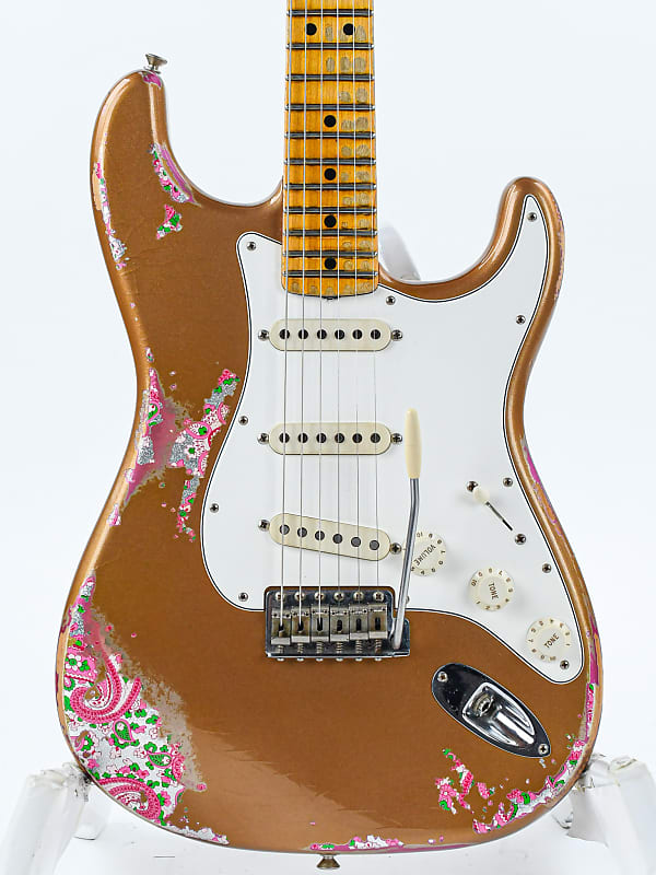 Fender Custom Shop NAMM 69 Stratocaster Gold Over Paisley Relic