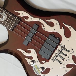 Traben Phoenix 4-string Left-Handed Bass guitar NEW Blood Red