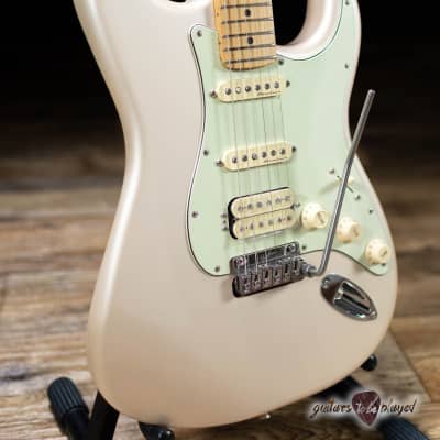2021 Fender MIM Deluxe Stratocaster HSS VegaTrem w/ Case - Blizzard Pearl image 3