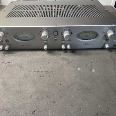 Avalon AD2044 Dual Mono / Stereo Optical Compressor | Reverb