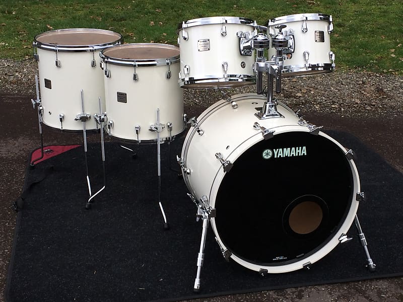Yamaha Maple Custom Absolute Nouveau Drum Set image 2