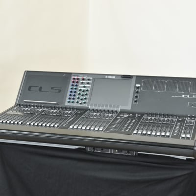 Yamaha CL5 72-Channel Digital Mixing Console CG00W41