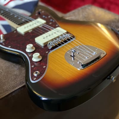 LEFTY! Fender Jazzmaster MIJ Left Handed 2021 Alder Sunburst w/ Fender Lefty HSC image 4