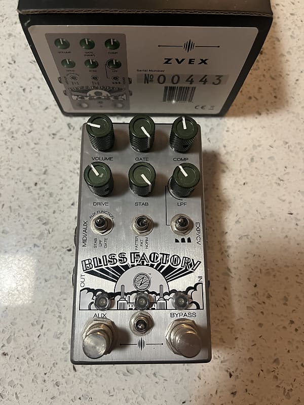Chase Bliss & ZVEX The Bliss Factory - Pedal Movie Exclusive