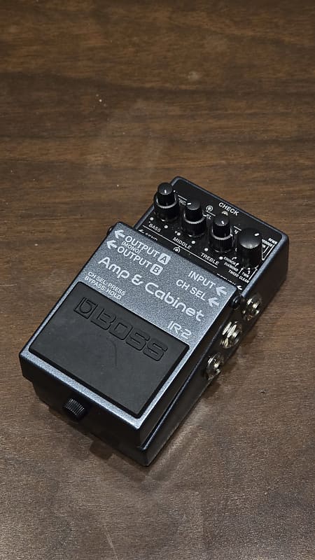 Boss IR-2 Amp & Cabinet