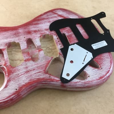 Lefty All Parts Strat Body Left Custom Heavy Relic HSH Candy Apple Red Stain Solid ASH Body 3.9 lb image 9
