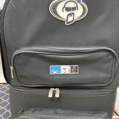 Protection Racket Snare & Bass Drum Pedal Backpack Case  14 x 6.5 in. Black image 3