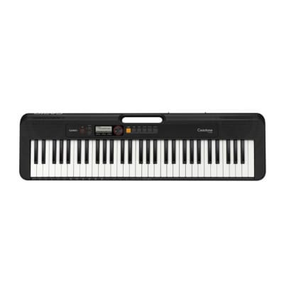 Casio CT-S200WE Casiotone Portable Keyboard (White) Bundle with