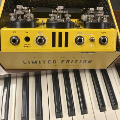 Coppersound Pedals Triplegraph by Jack White Limited Edition 2020 - Yellow image 4