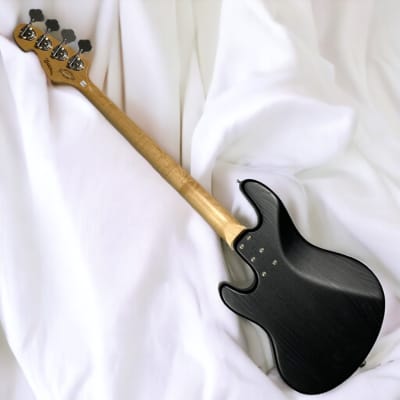 SANDBERG "BASS THE WORLD" (TT-4), Black Matte / Maple *On Order, ETA Oct. 2025 image 4
