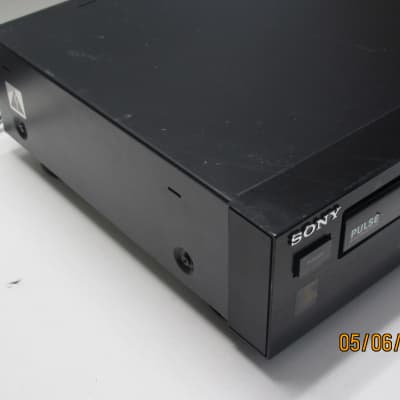 Sony Model CDP-491 Single Disc CD player w Manual - Made in Japan - Tested image 13
