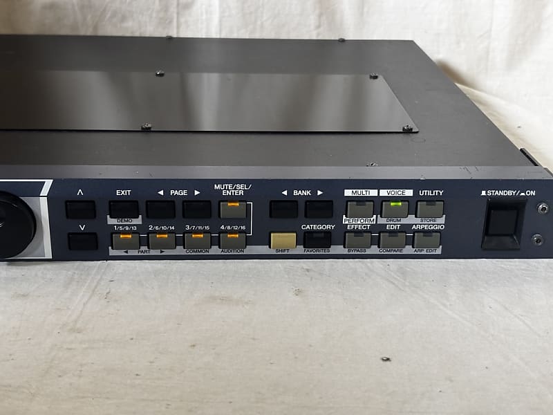 Yamaha Motif-Rack ES MOTIF RACK ES TONE GENERATOR w/ 100