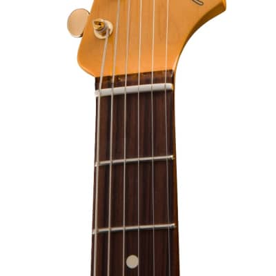Fender Stevie Ray Vaughan Signature Stratocaster in 3 Tone Sunburst image 2