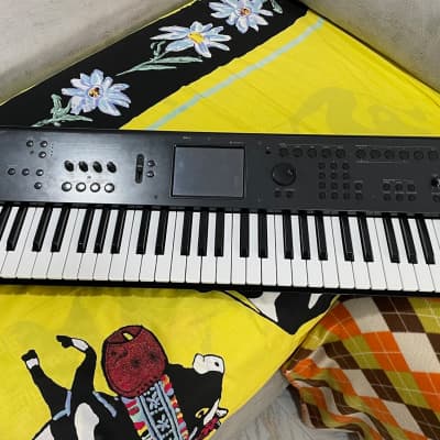 Korg M50 73-Key Music Workstation Keyboard 2000s - Black