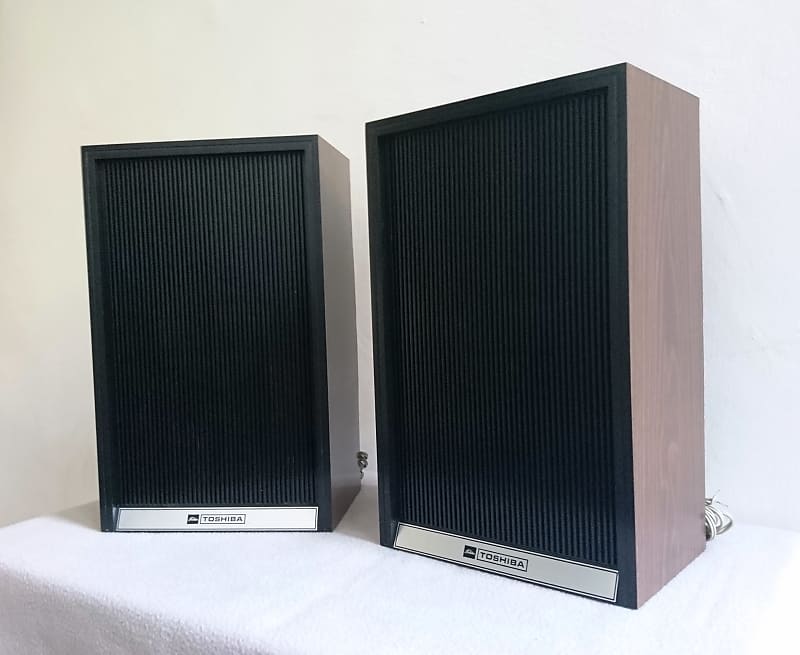 Toshiba 2024 retro speaker