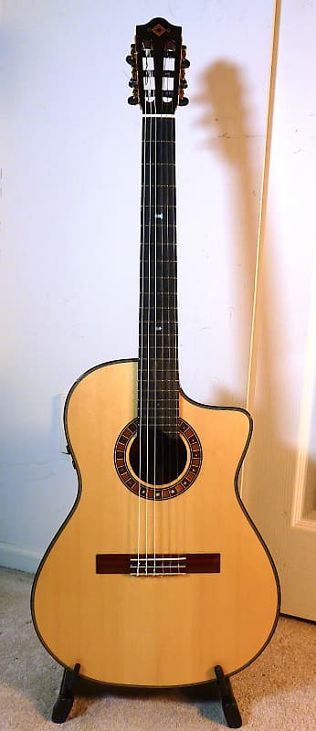 Martinez MP-14 Ziricote Artist Crossover Nylon String Guitar