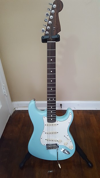 Fender limited edition american shop standard stratocaster solid rosewood neck