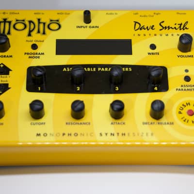 Dave Smith Instruments Mopho Desktop Monophonic Synthesizer 2008 - 2016 - Yellow