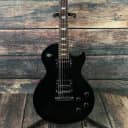 Used Gibson 2000 Les Paul Studio Black with Hard Shell Case