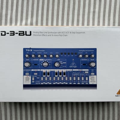NOS Behringer TD-3 Analog Bass Line Synthesizer, new in SEALED BOX