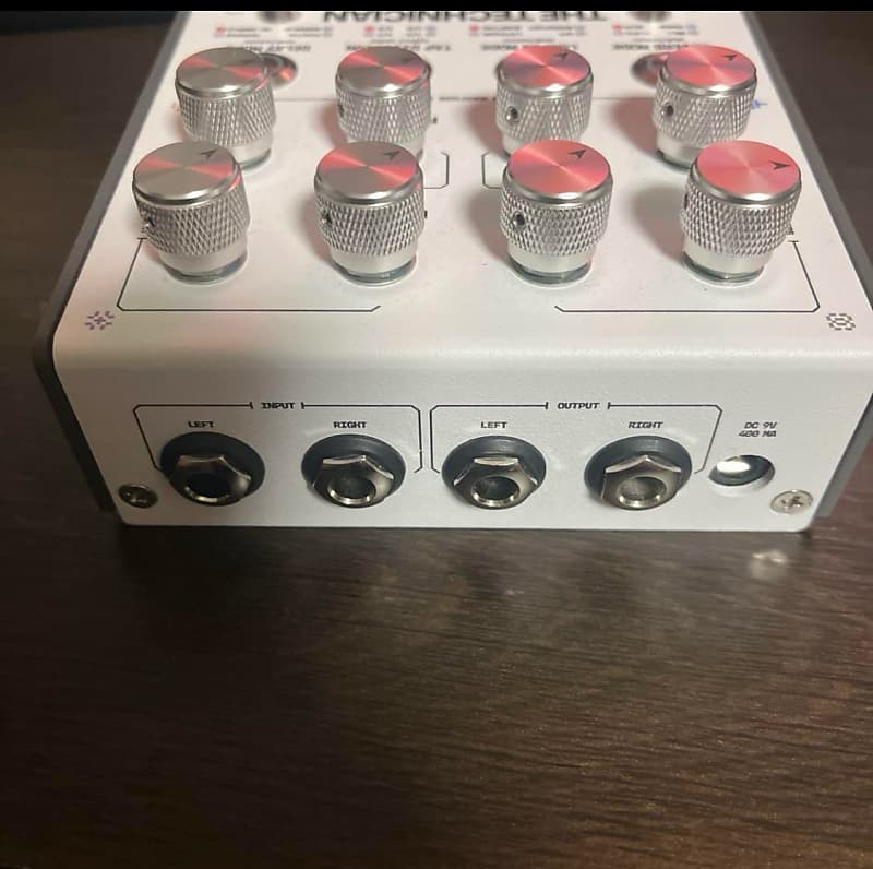 ギター THE TECHNICIAN /Mattews Effects Matthews Effects The Technician Dual Channel Auditory