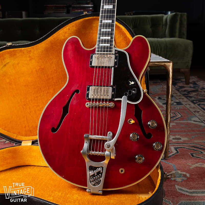 Video: 1961 Gibson ES-355 T Mono Cherry Red image 1