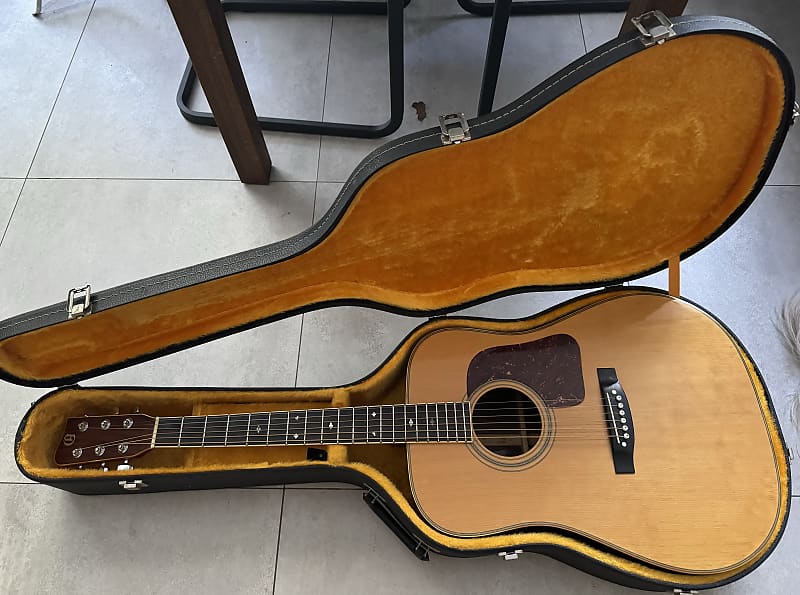 Aria G300 Acoustic guitar 70s Made in Japan Doc Watson