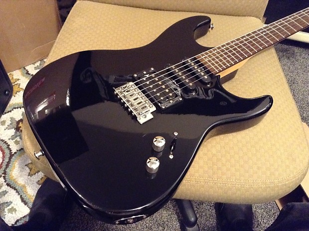 Washburn pro online electric guitar