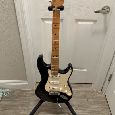 FENDER Stratocaster Seattle Black [SN JD19004855] [08/24] | Reverb