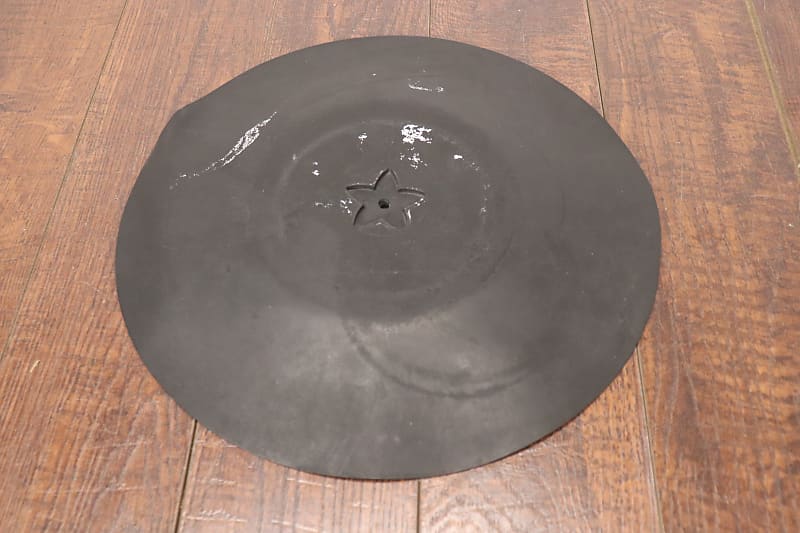 Billy gladstone deals practice pad