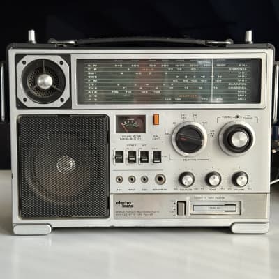 Vintage 90's Sony CFS-W50 FM/AM Stereo Dual Cassette Boombox Radio