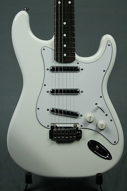 Danelectro stratocaster new arrivals
