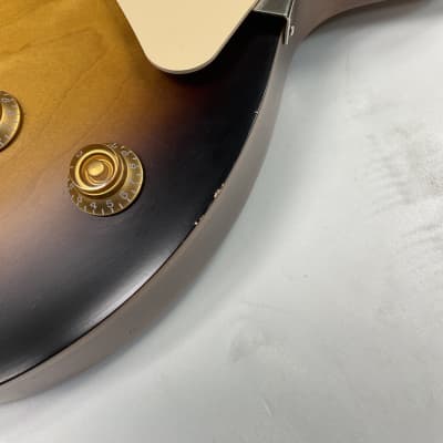 Gibson Les Paul Tribute 2022 - Satin Tobacco Burst image 5