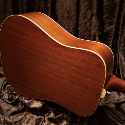 Guild DV6 1997 Westerly Rhode Island Dreadnought Acoustic Mahogany Back and Sides like a D40 D18 image 4
