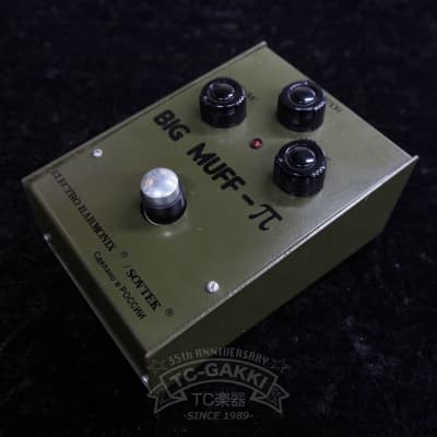 Electro-Harmonix Big Muff Pi V7 (Green Russian) | Reverb Canada