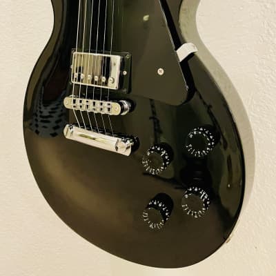 Gibson Les Paul Studio Ebony Chrome Hardware with OHSC 2003 - Gloss Black image 9