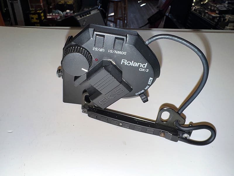 Roland GK-3 Divided Guitar Pickup | Reverb Canada