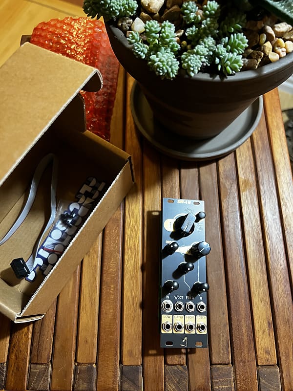 Tenderfoot Electronics SVF-1