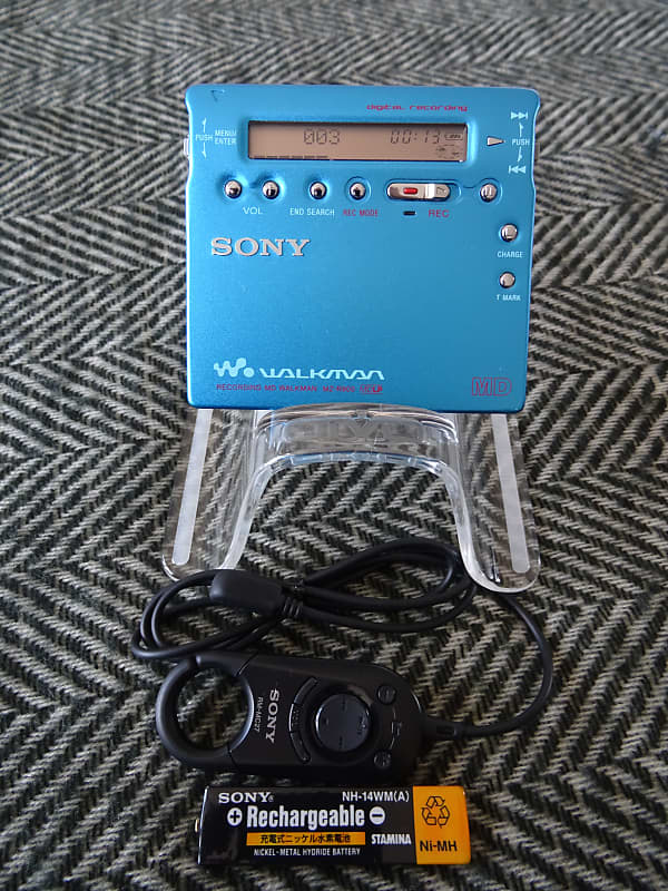 SONY MZ-R900 #1 / MD Player MD Minidisc Walkman / Metallic blue
