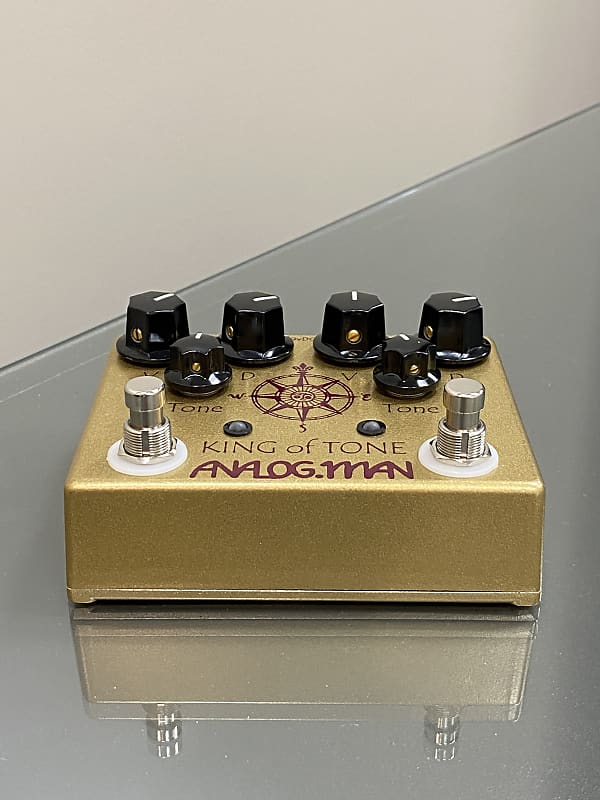Analogman King of Tone V4 - Rare Gold with Purple Graphics - Red