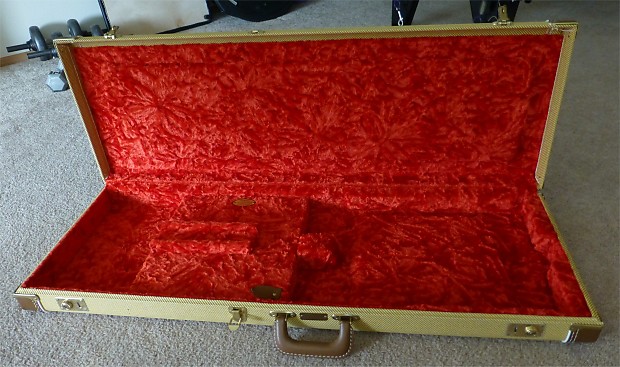 Fender custom shop tweed case on sale