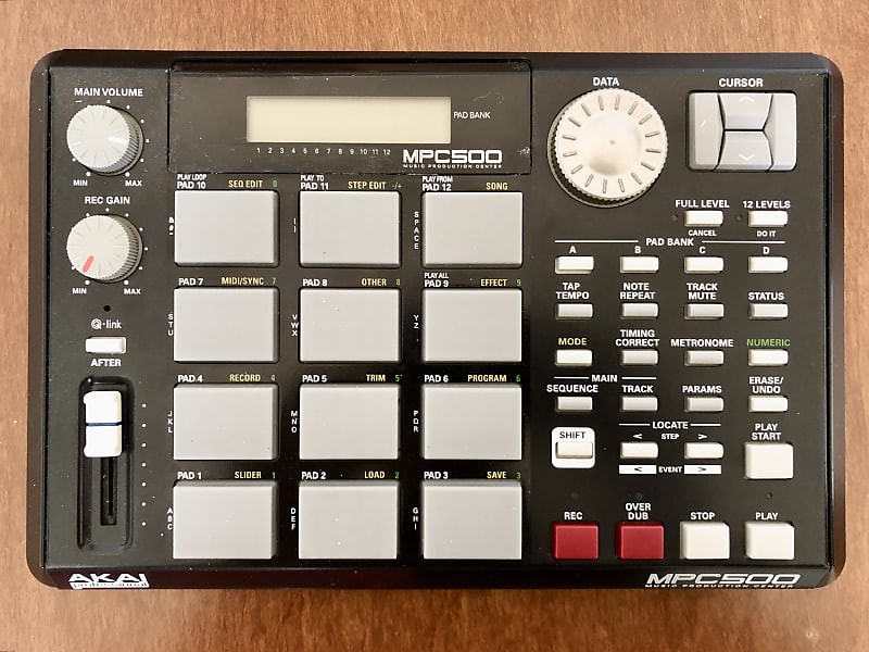 Akai MPC500 Drum Machine & Sampler image 1