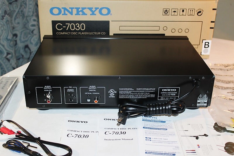 Onkyo C-7030 Compact Disc Player Absolute Pristine condition! Must