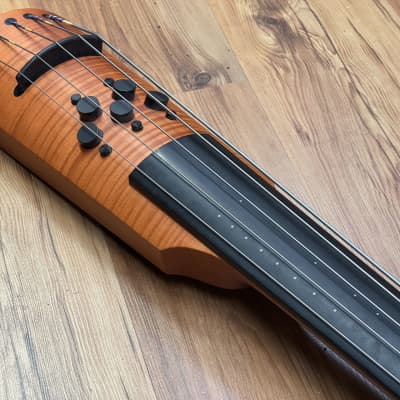 NS Design CR5M - Amber image 10
