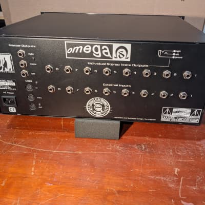 Studio Electronics Omega 8 Rackmount 8-Voice Stereo Multitimbral Analog Synth Module Polyphonic image 5