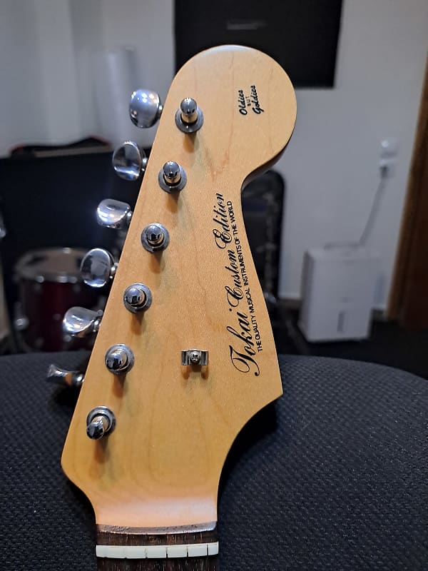 【値下】Tokai Stratocaster Custom Edition Tokai Stratocaster Custom Edition Electric Guitar White Used