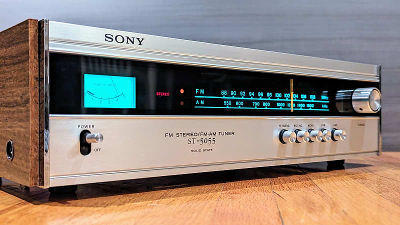 Sony ST-5055 FM/AM Tuner/ Year 1972/ Japanese/ Fully