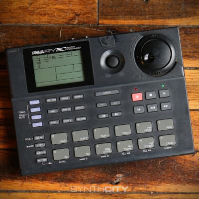 1990s Yamaha RY20 Drum Machine Rhythm Programmer (300 Sounds)