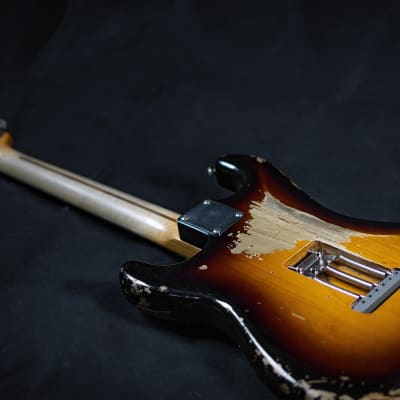 Fender Fender Customshop 1954 Relic, 60th Anniversary Model 2014 - relic sunburst image 15
